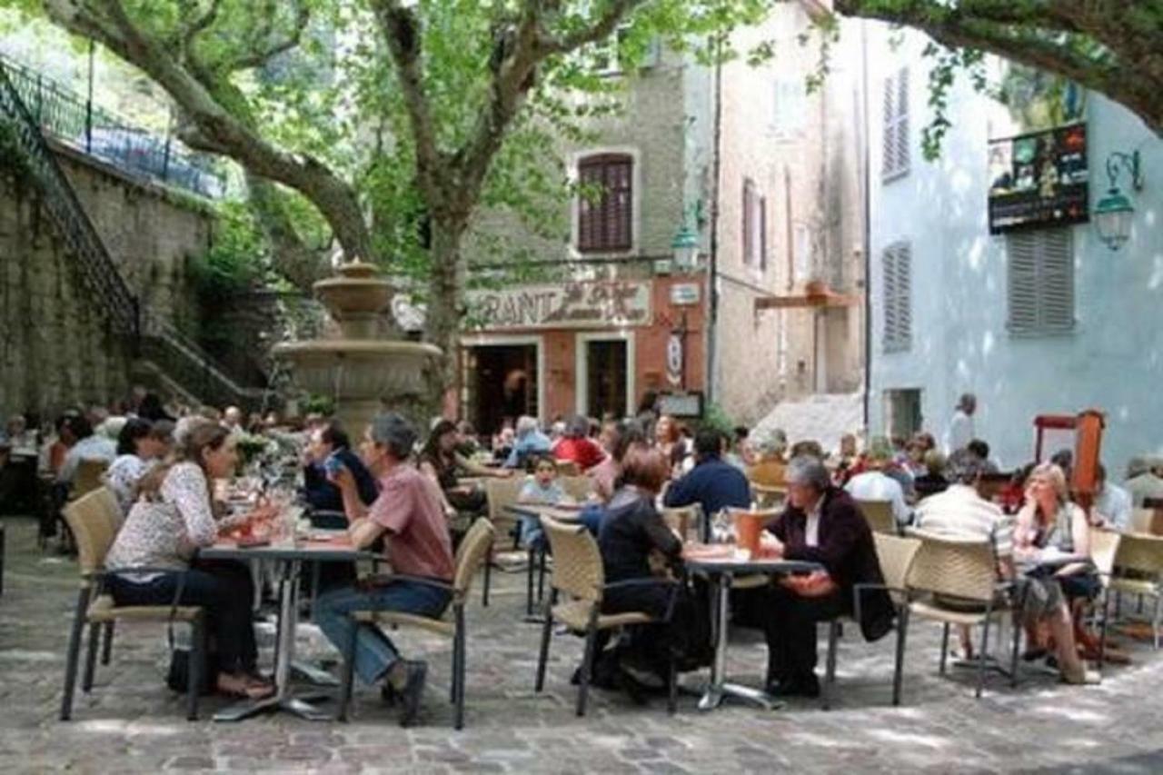 Bastide Provencale Les Muriers D'Engaspaty Сейан Екстериор снимка